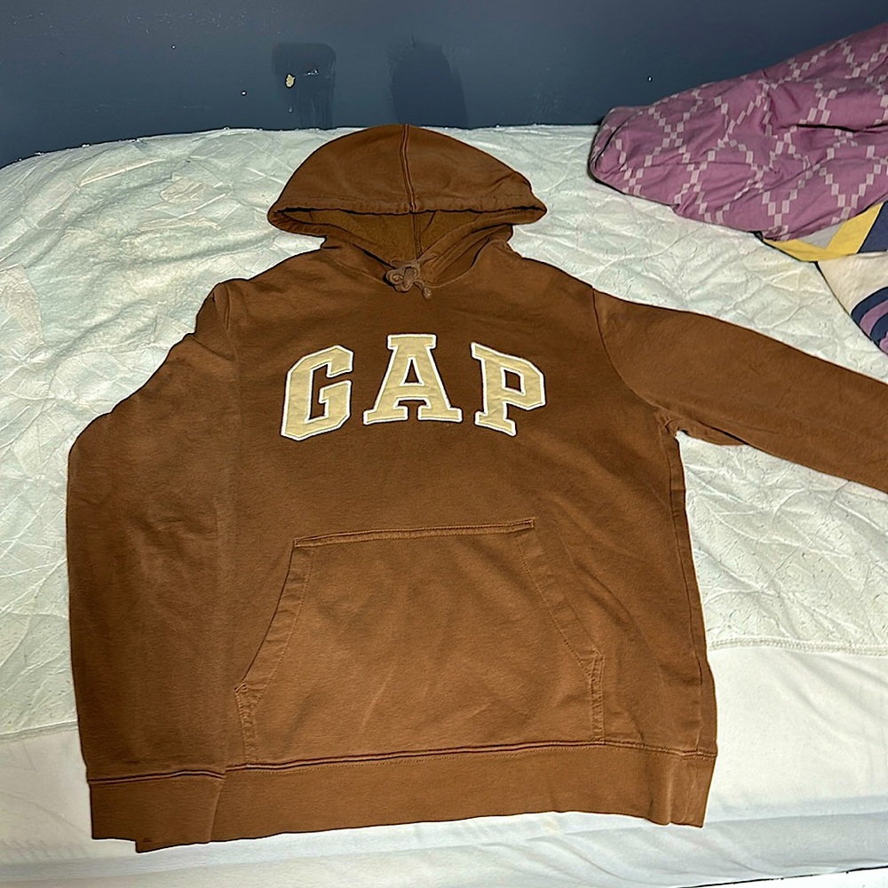 Brown and beige GAP hoodie